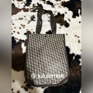 ⭐️5/$15 CLEARANCE New Lululemon Small Seasonal Tote Bag Logo